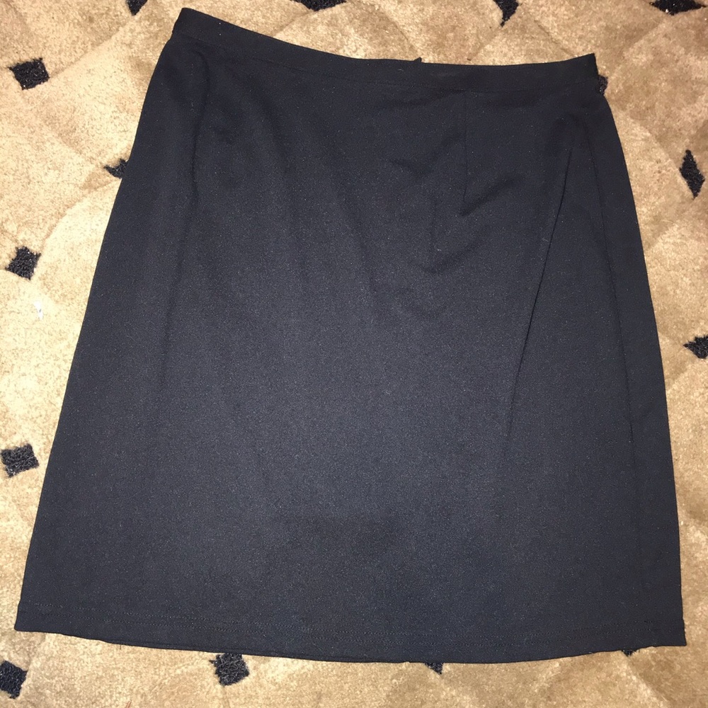 Black skirt size 10 by reflections